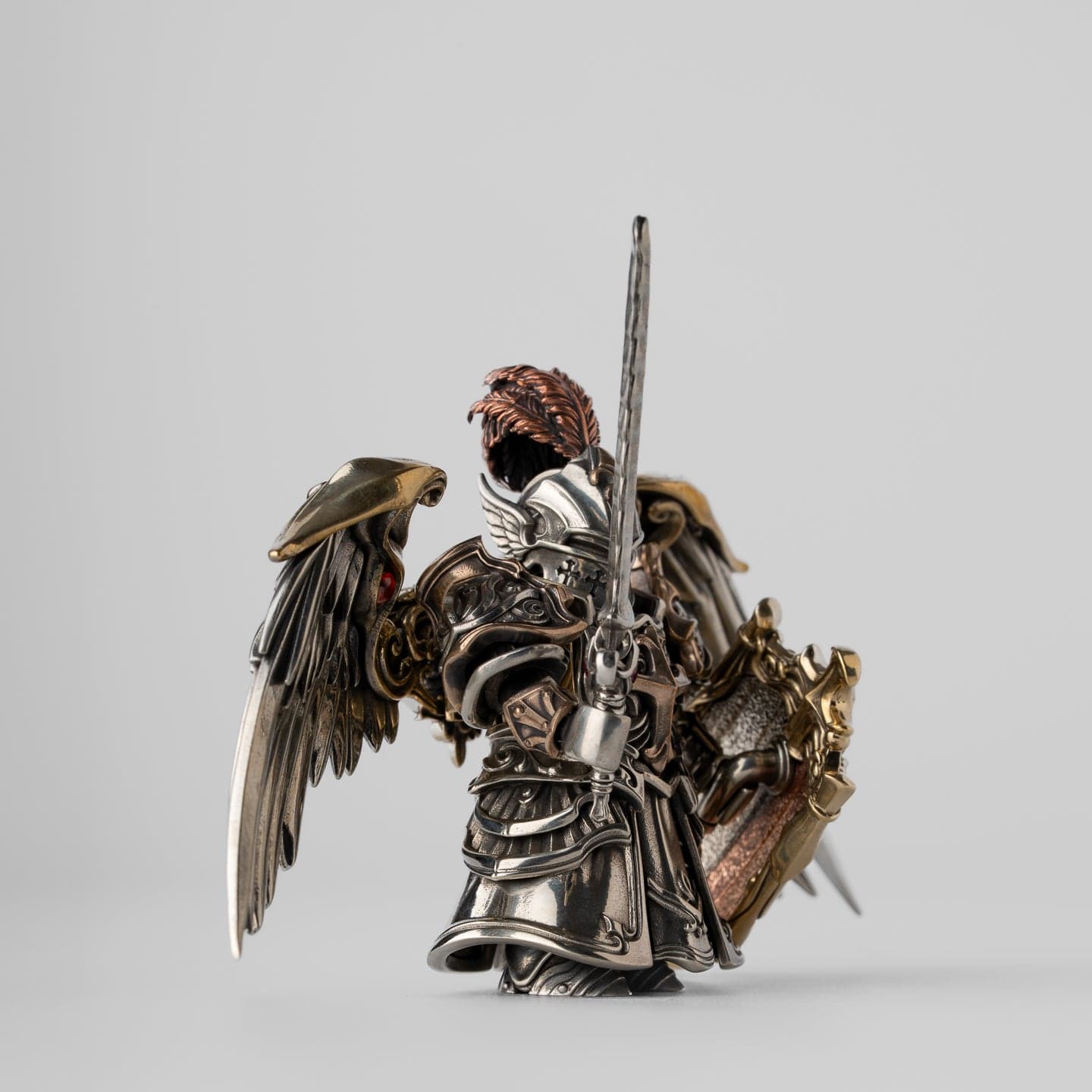 COPPERTIST WU, Knight Tabletop Ornament
