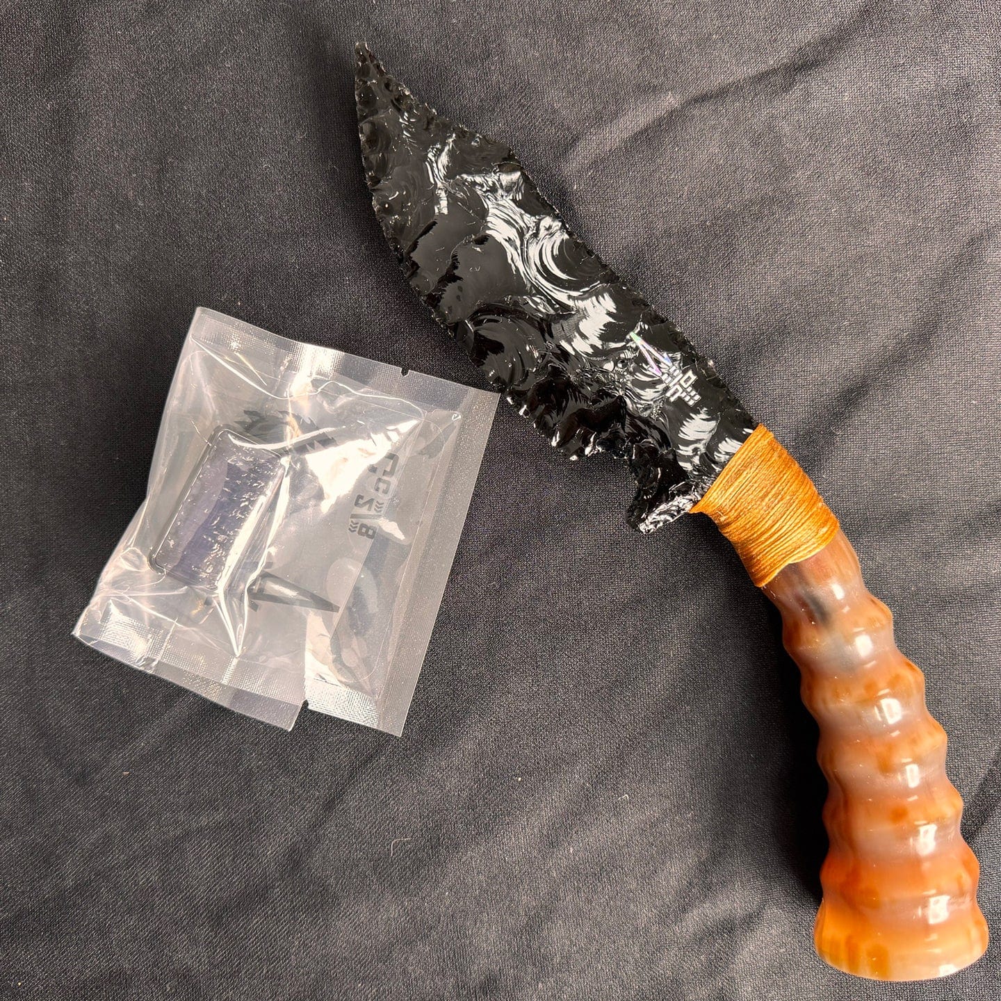 DCM 禁店铺满减及优惠代码 Joyous Hunting Knife Zirconium/purple Chrysoberyl  slider+black obsidian hunting knife