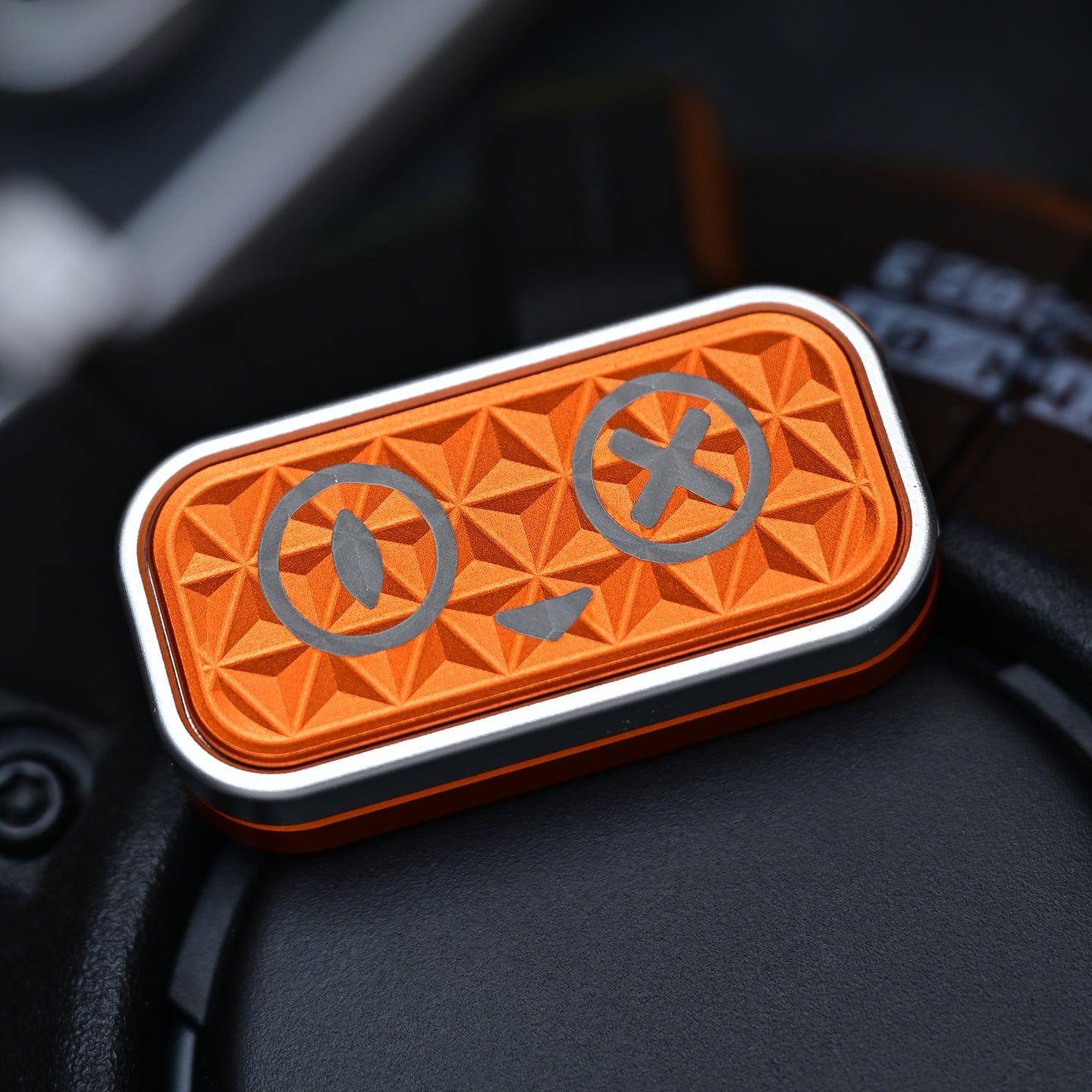 EA EDC 只禁优惠代码 Schrödinger’s Cat Lite Schrödinger’s Cat Lite (ships in 7 days) / Aluminum-orange