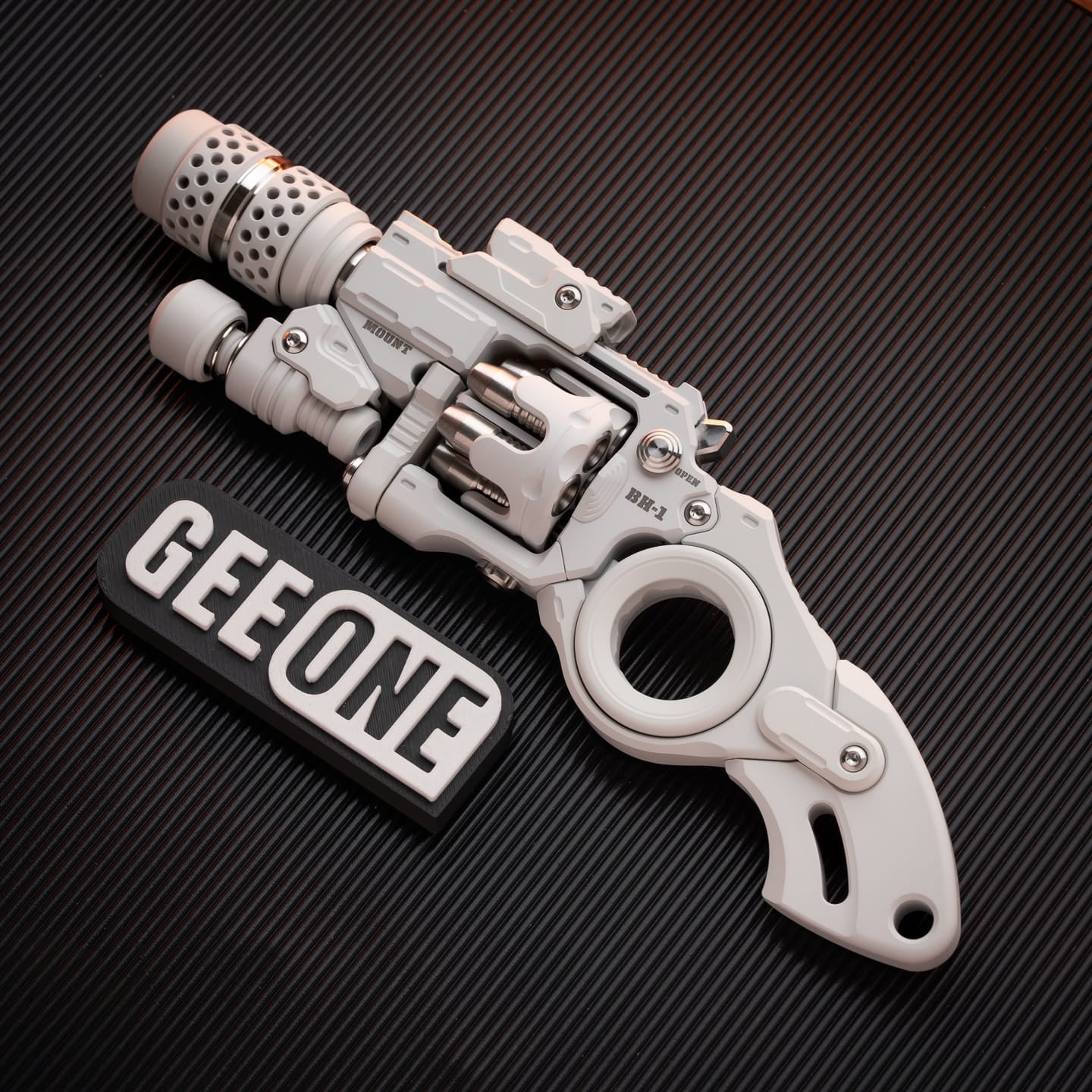 EDCELL 只禁优惠代码 Breaker White Al+SS (Micro arc oxidation) — Ships on July 15th