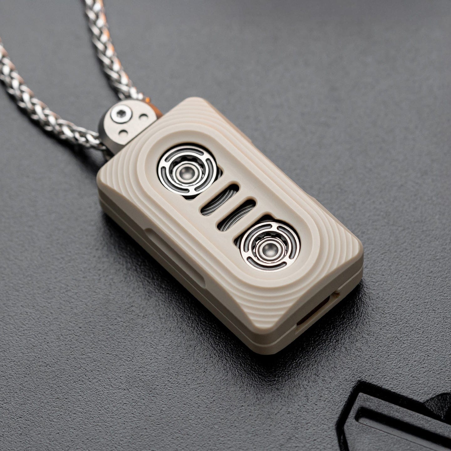 EDCELL 只禁优惠代码 TAPE DRIVE PEEK+Titanium (ships in 5 days)