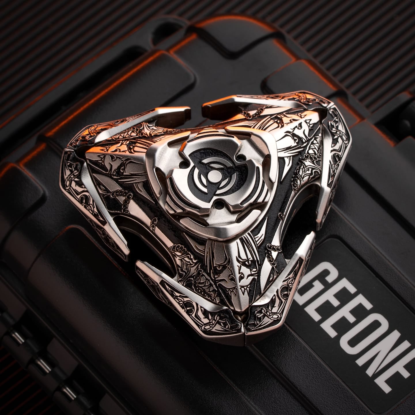 Freak Mech Studio 只禁优惠代码 Blade Spinner Stainless Steel Engraving (ES version)