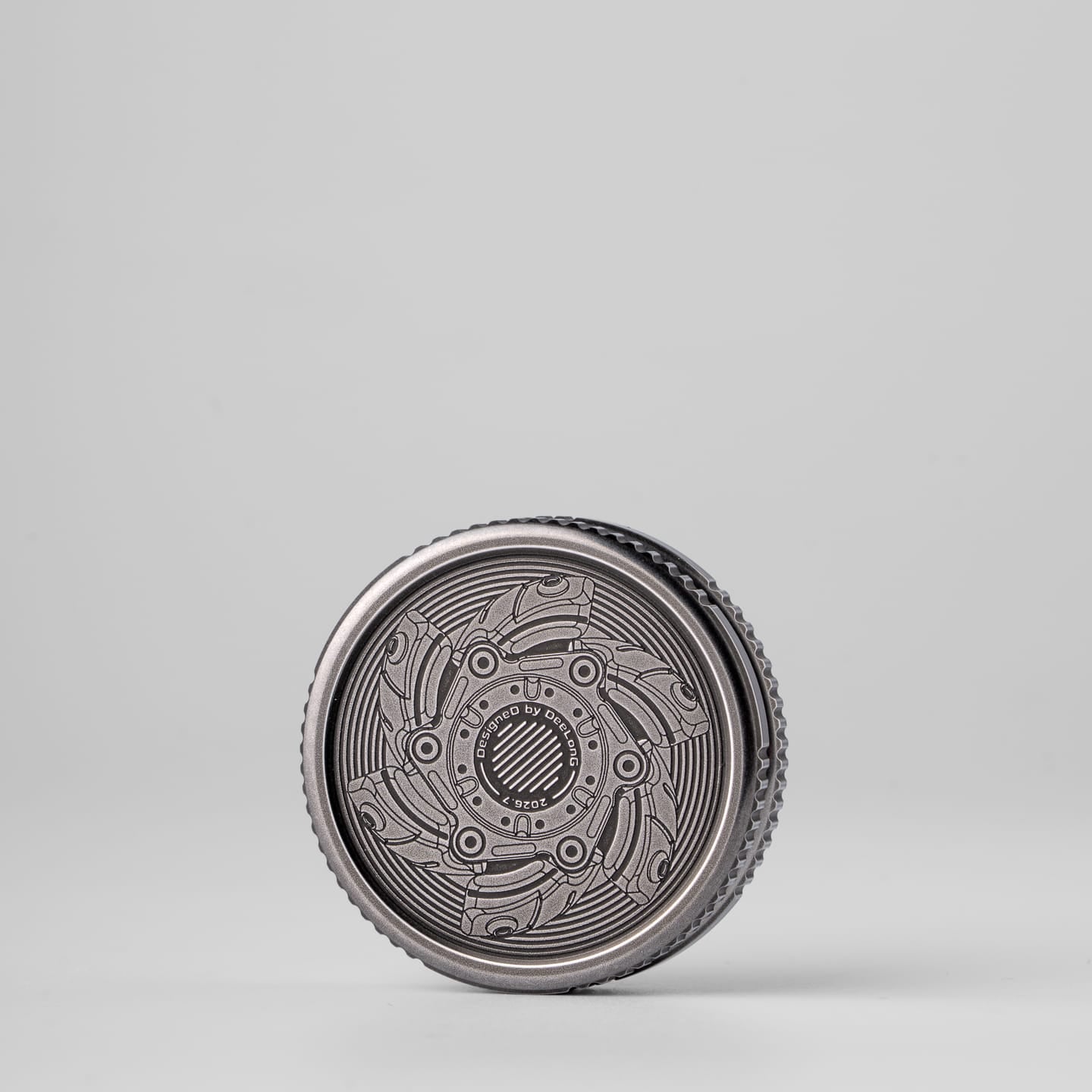 GoBiggeR 只禁优惠代码 Fidget Spread (Pillbug 2.0) Titanium/Zirconium (ships in the end of 2026)