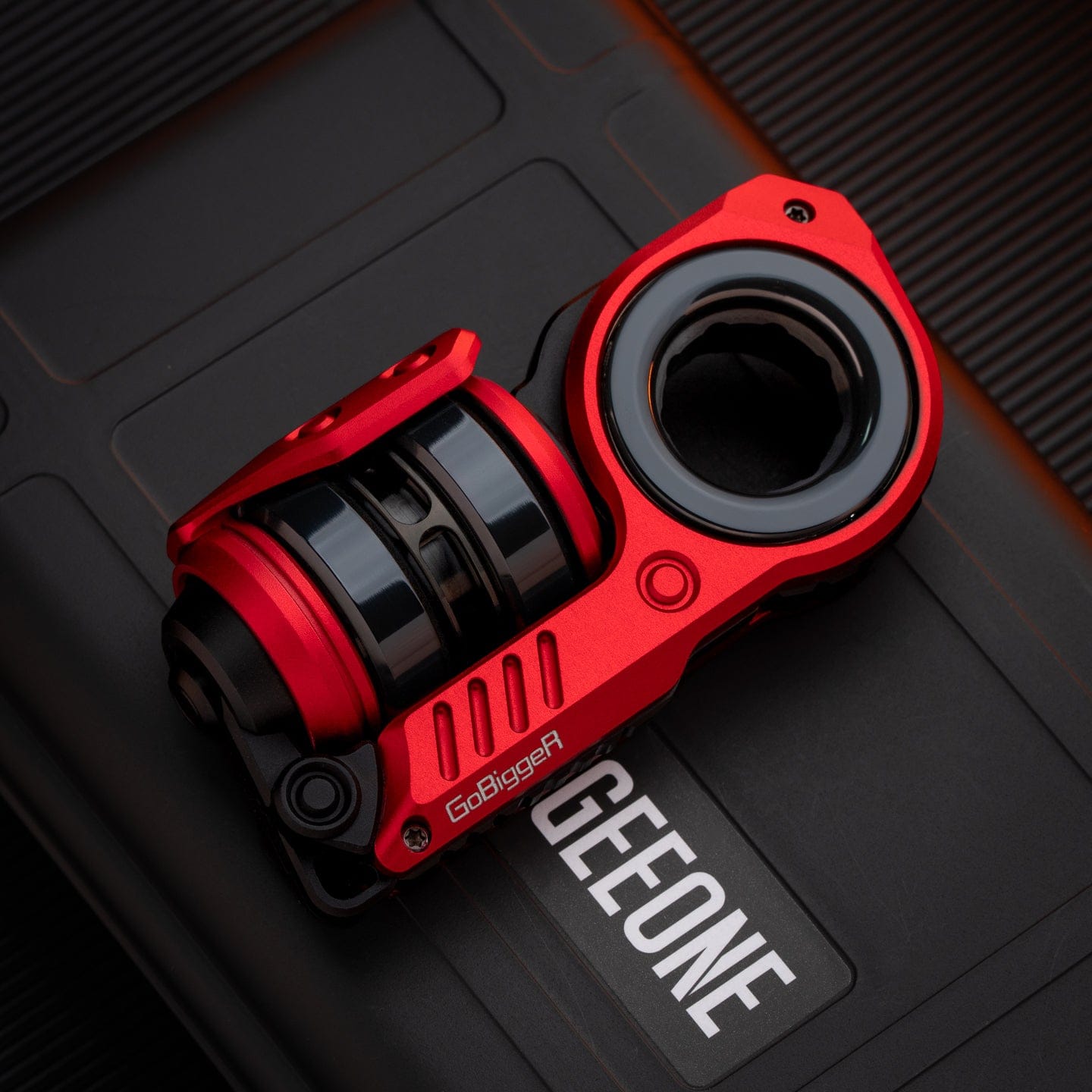 GoBiggeR Fidget Slider Sinian Lite (Youth Edition) Sinian / Aluminum black&red + Titanium rotor + Polished Zirconium (4parts)