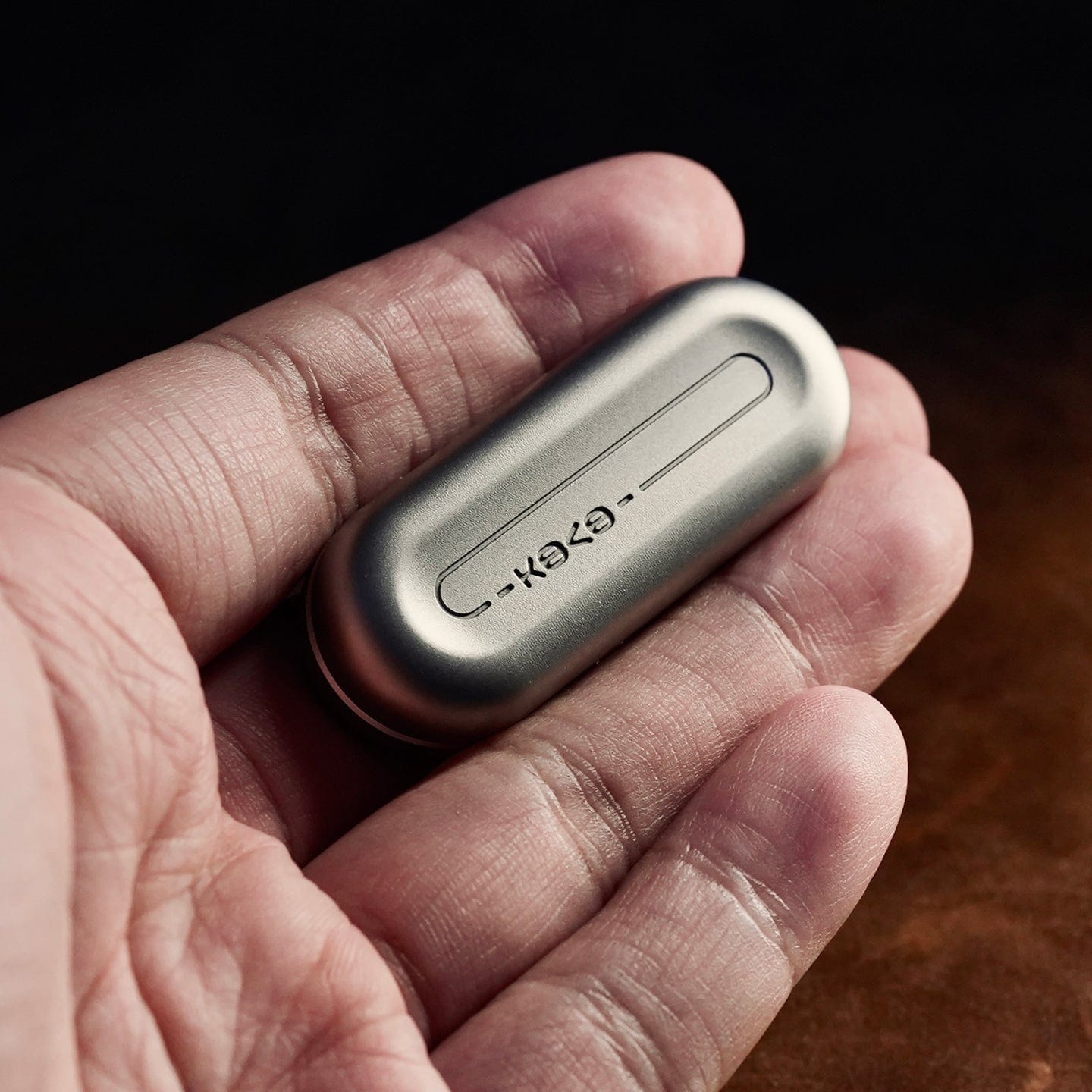 KAI WU 只禁优惠代码 Floating Cloud Slider Stainless Steel (ships in 5 days)