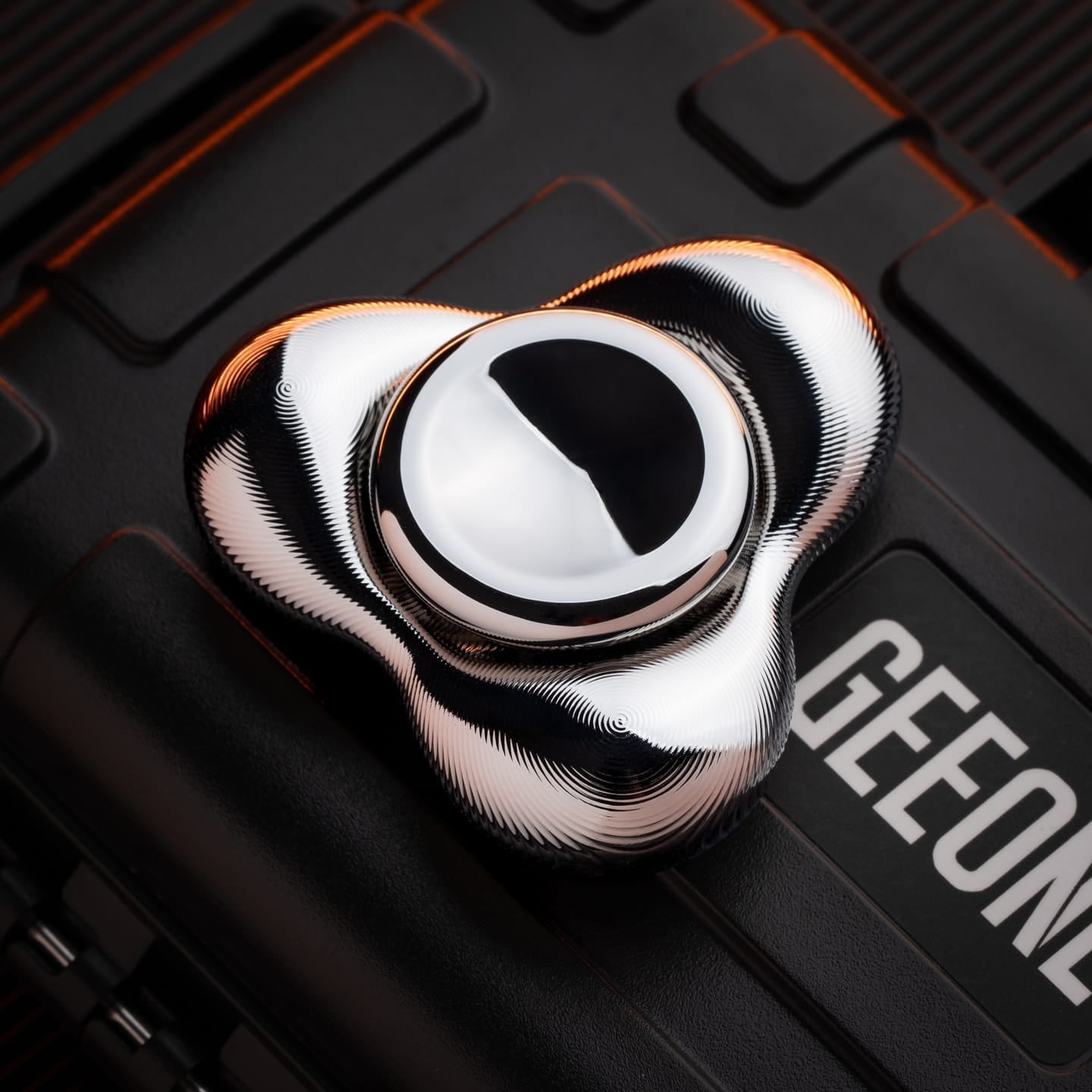 KINETICS ASIA PACIFIC EDC 禁店铺满减及优惠代码 Tri Cell Polished Titanium