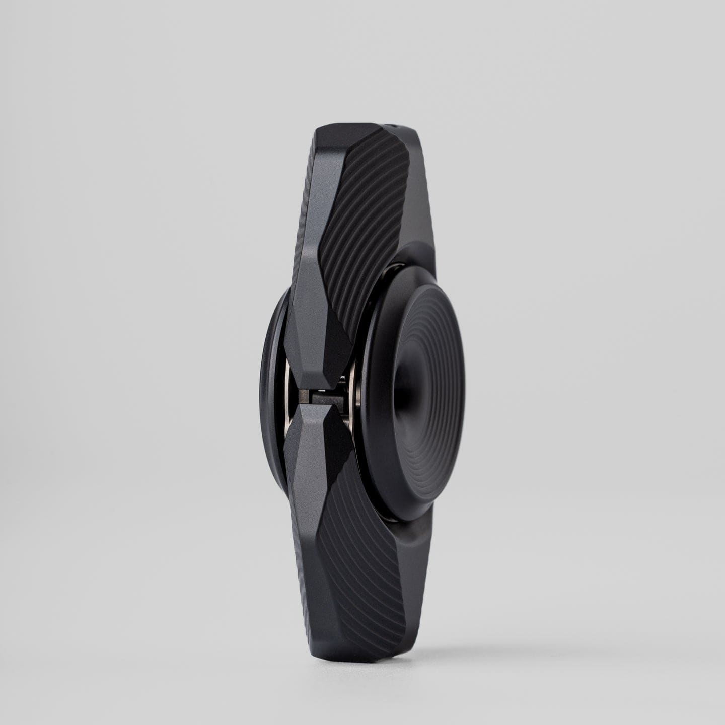 LARK EDC, Open Armor Fidget Spinner-Worm Hole