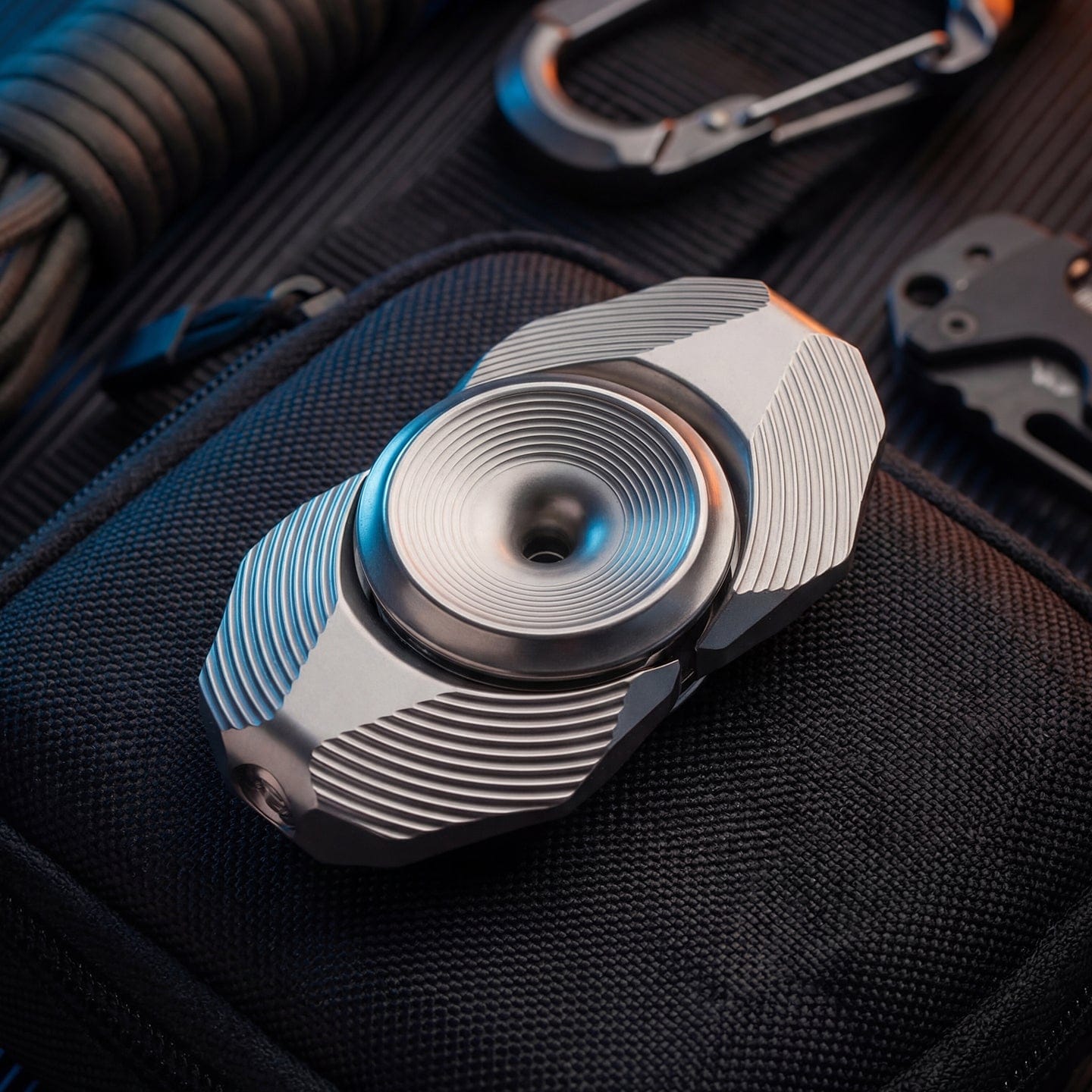 LARK EDC, Open Armor Fidget Spinner-Worm Hole