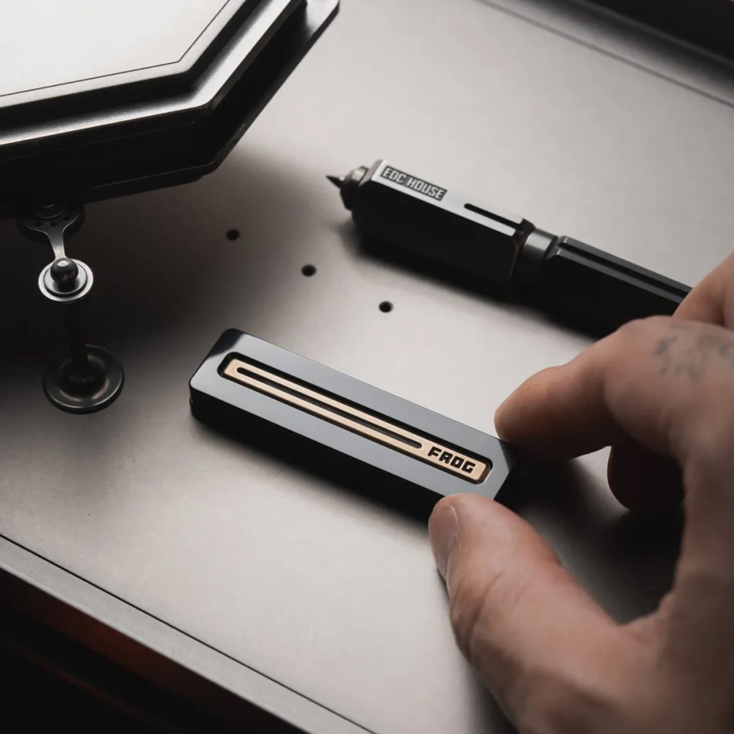 Lautie EDC Frog Mechanical Slider, SpyWars Series