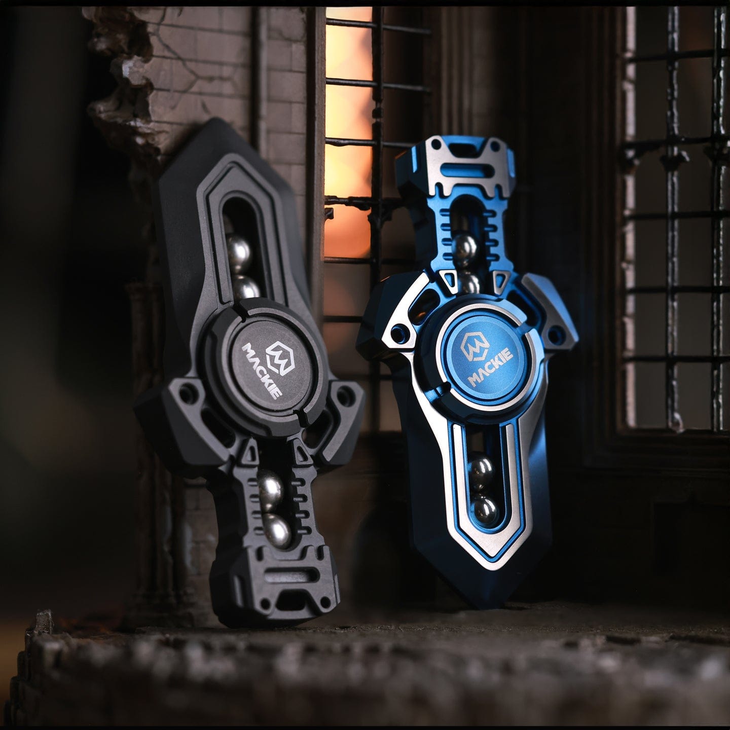 MACKIE, Galatine Mini, Fidget Spinner