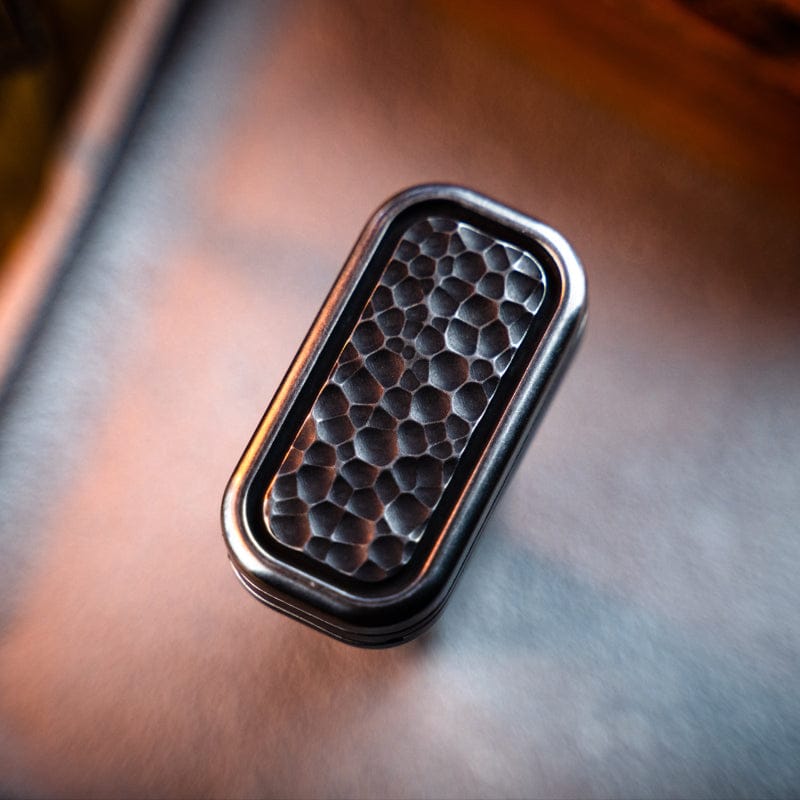 MACKIE Fidget Slider CP3 Distress Stainless Steel-hammer