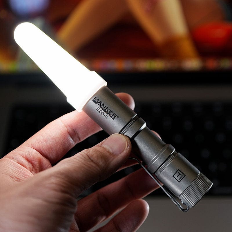 Manker Multi Tool E05 II Flashlight