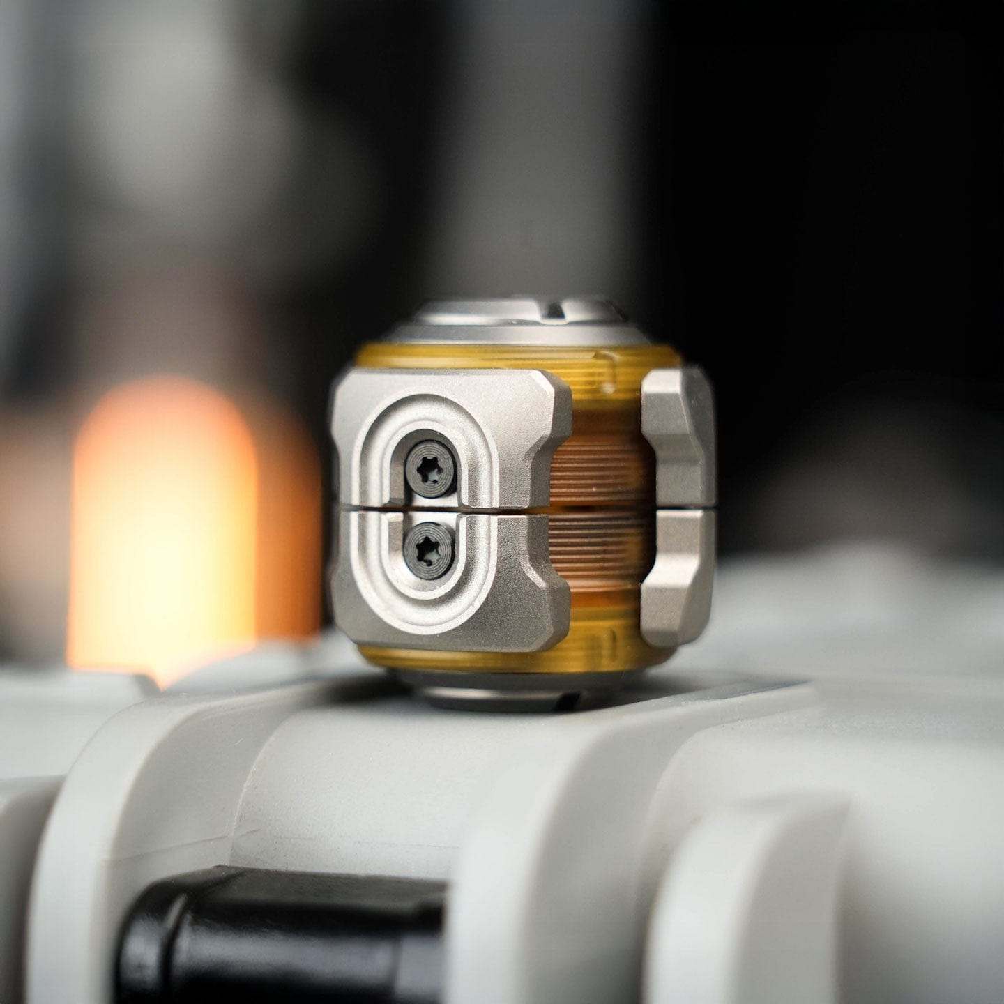 MUYI 只禁优惠代码 SHAKE Blasted Ultem (PEI)+Titanium (ships in 45 days)