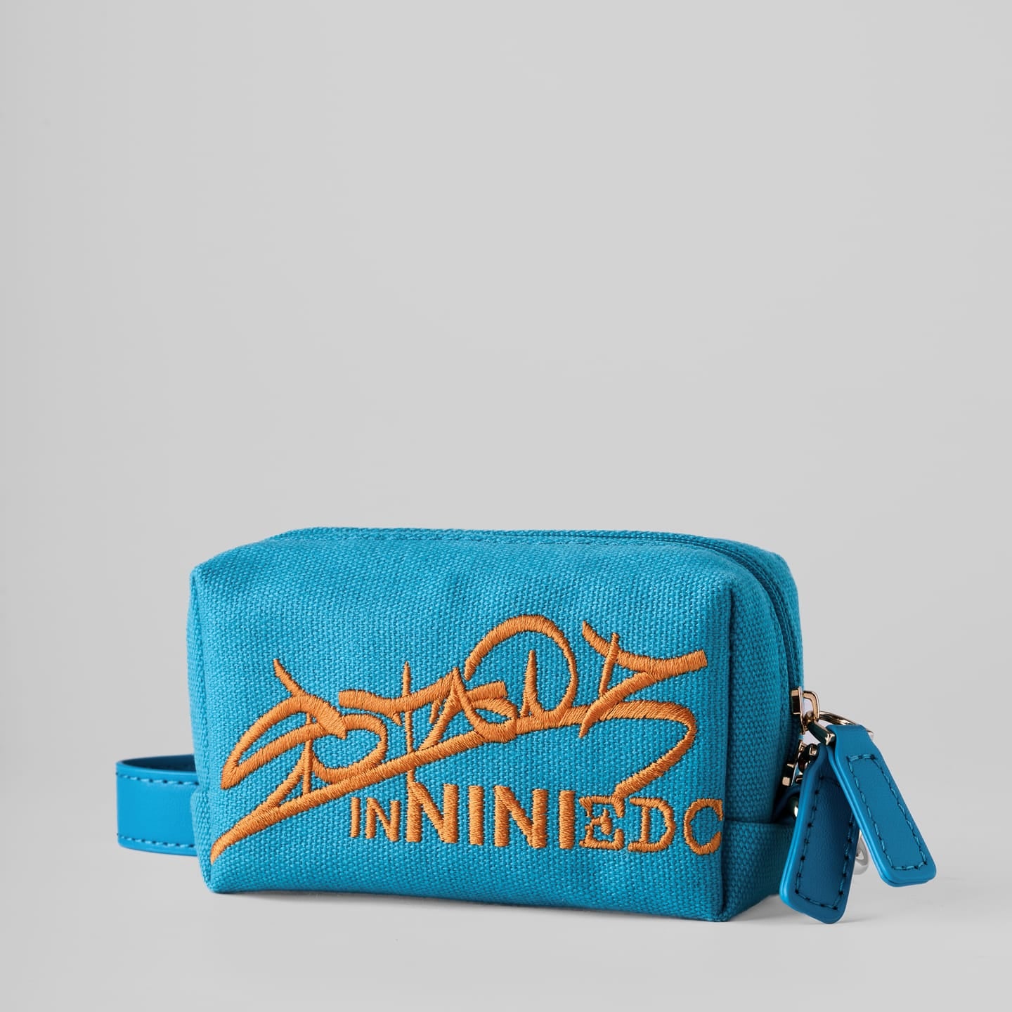 NINI EDC 只禁优惠代码 Ni Bag Blue Embroidered Canvas (S)
