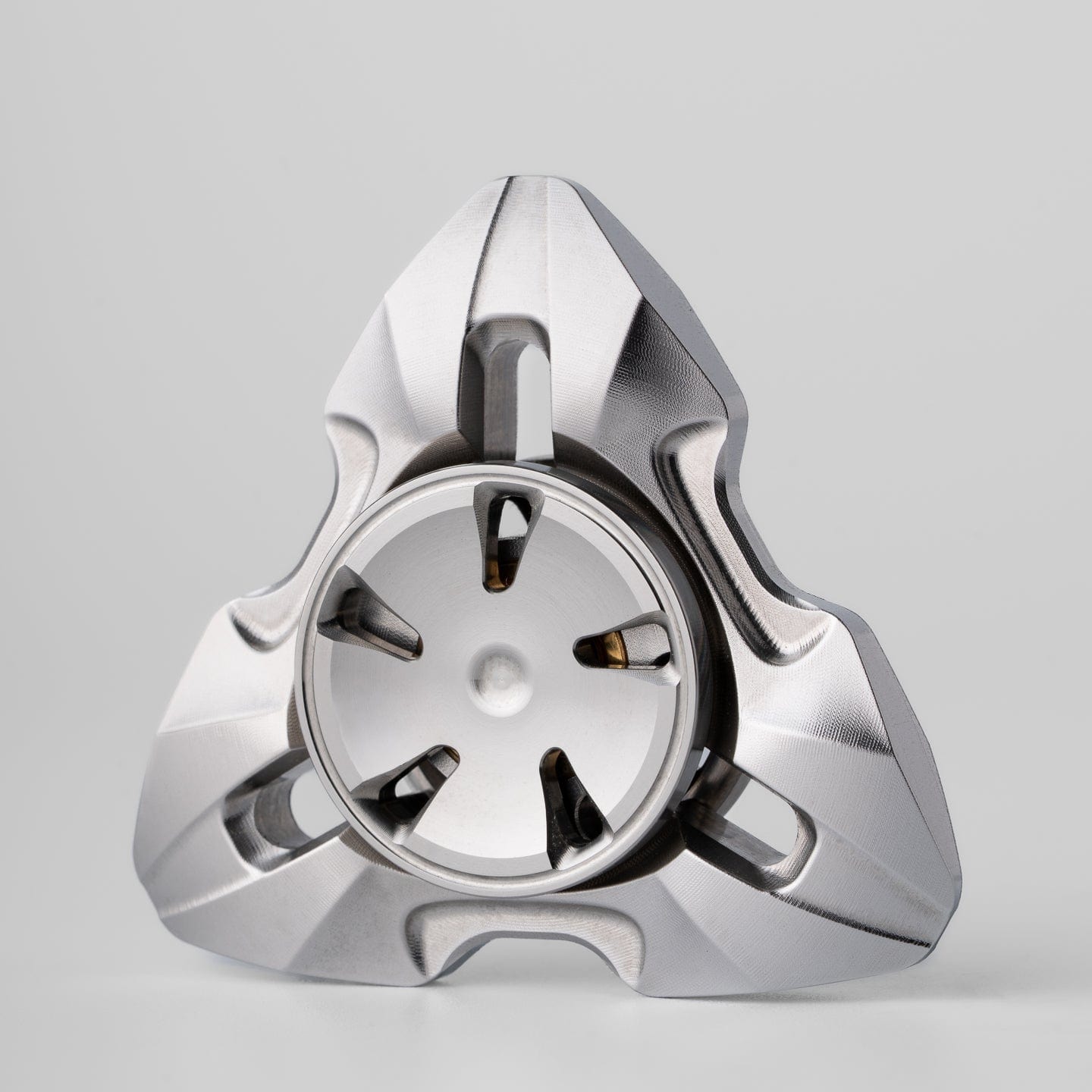 Novo studio 只禁优惠代码 LAMBO