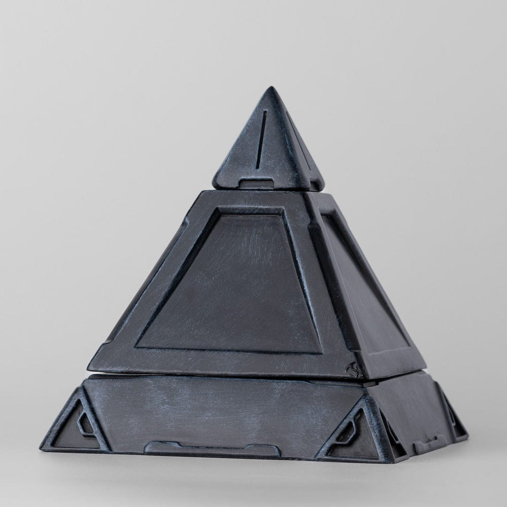 PANGOLIN, Pyramid Spinner Stand