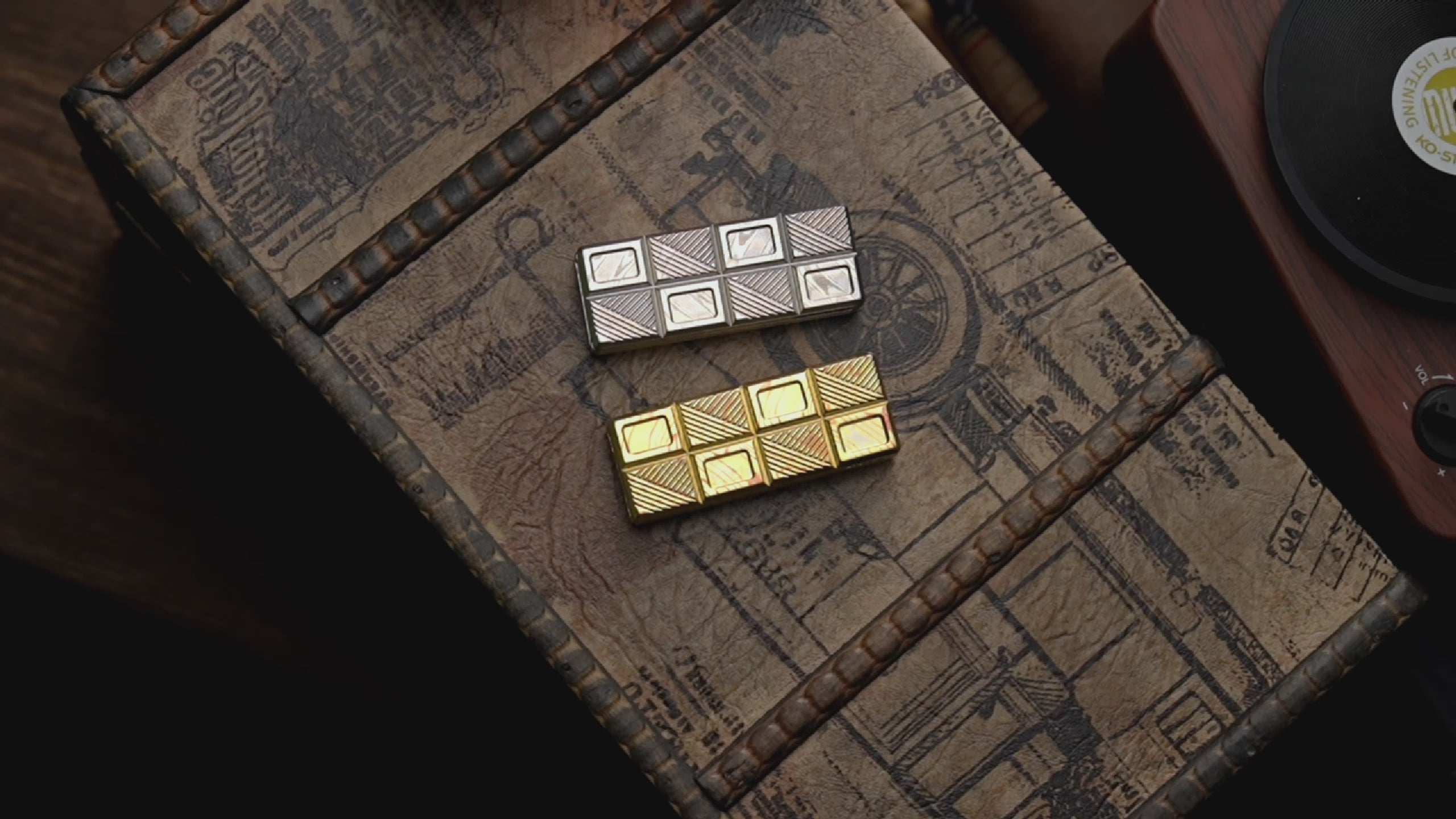 01 EDC, Wafer Biscuit 2.0-Chocolate, Fidget Slider