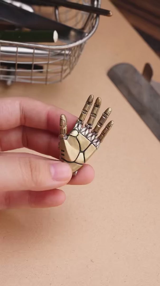 COPPERTIST WU, Mechanical Hand Pendant - Right, Pendant