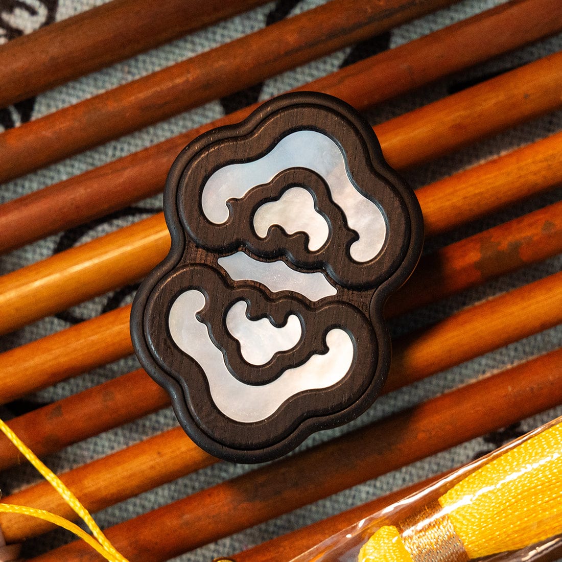 RUMU 只禁优惠代码 YUN XI African Blackwood/Mother of Pearl (ships in 60 days)