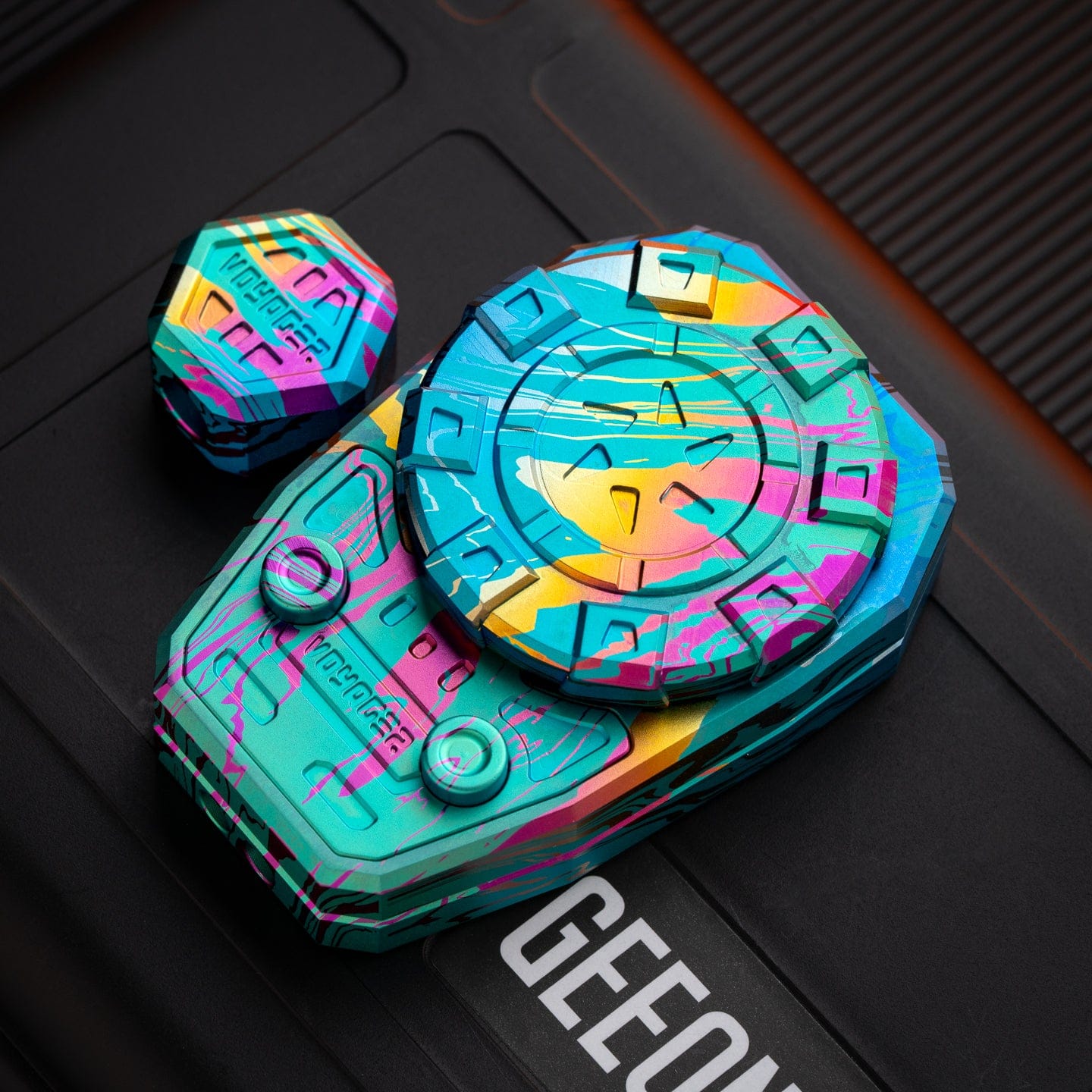 Ryan EDC 只禁优惠代码 Voyager Mechanical Slider Titanium-Azure