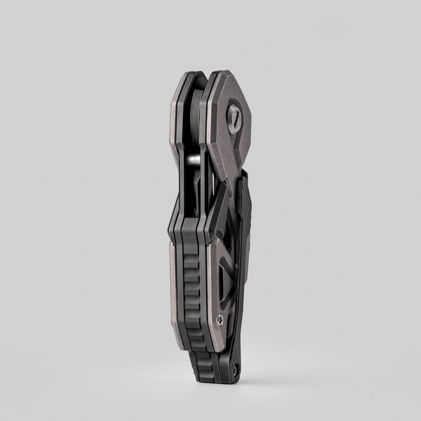 TEA ROOM Multi Tool TR-1 Titanium+M390