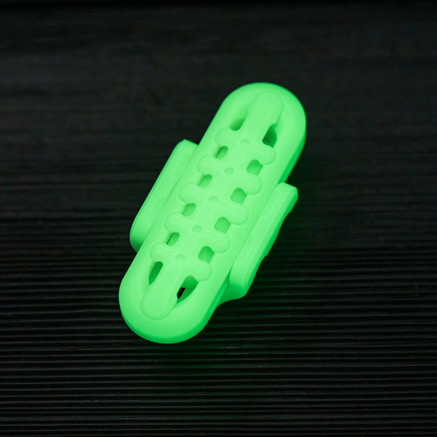 WANWU 只禁优惠代码 Exoskeleton Exoskeleton / Luminous green