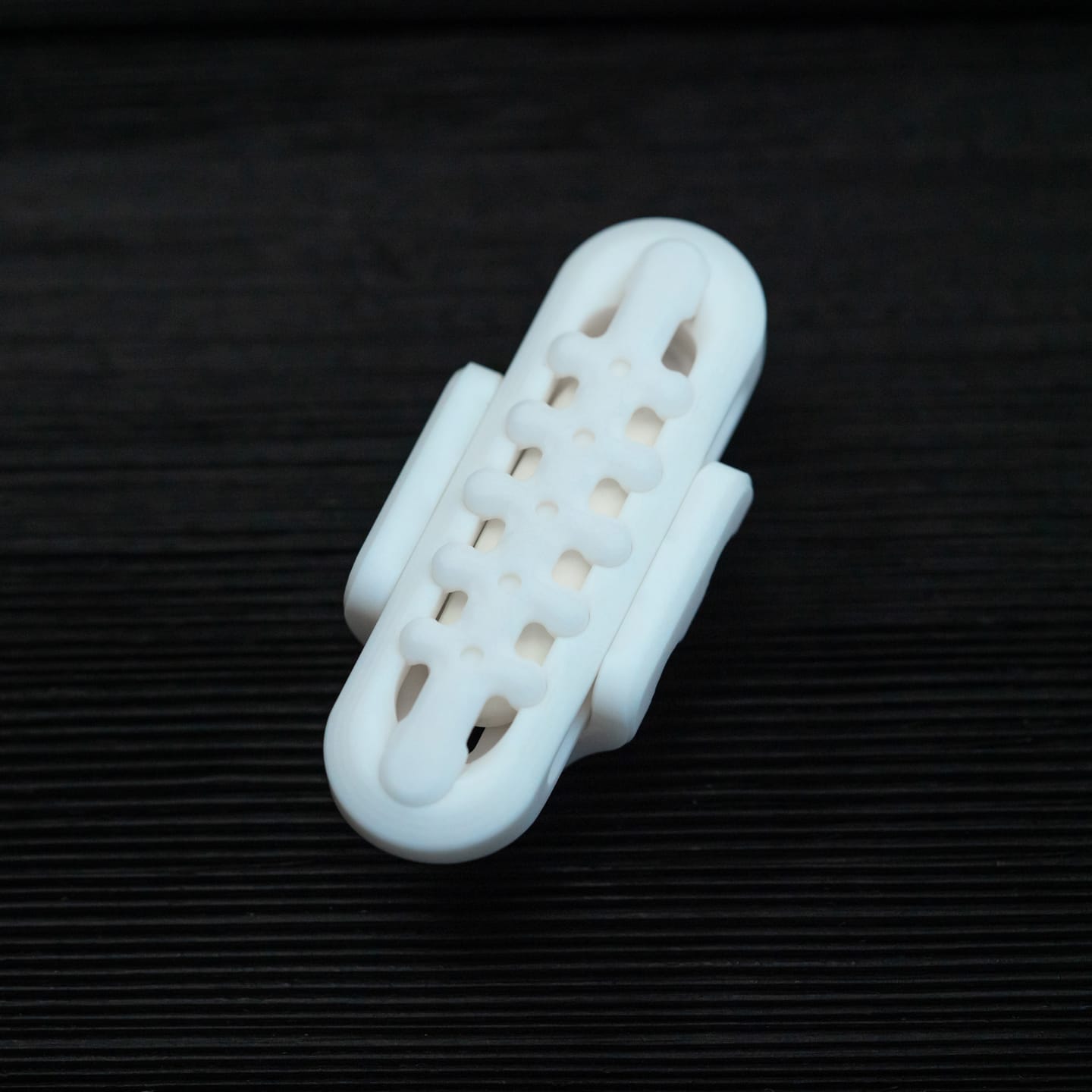WANWU 只禁优惠代码 Exoskeleton Exoskeleton / Luminous white