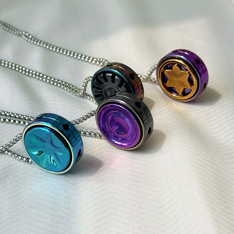 WM EDC 只禁优惠代码 Novo Buttons Necklace