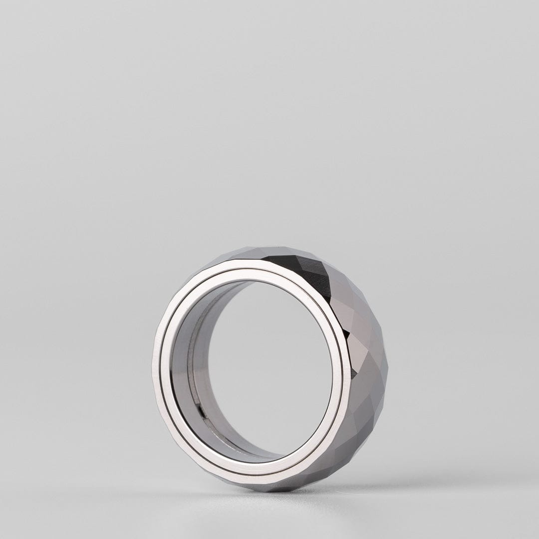 YEDC, Pig Ring (silver diamond), Fidget Ring