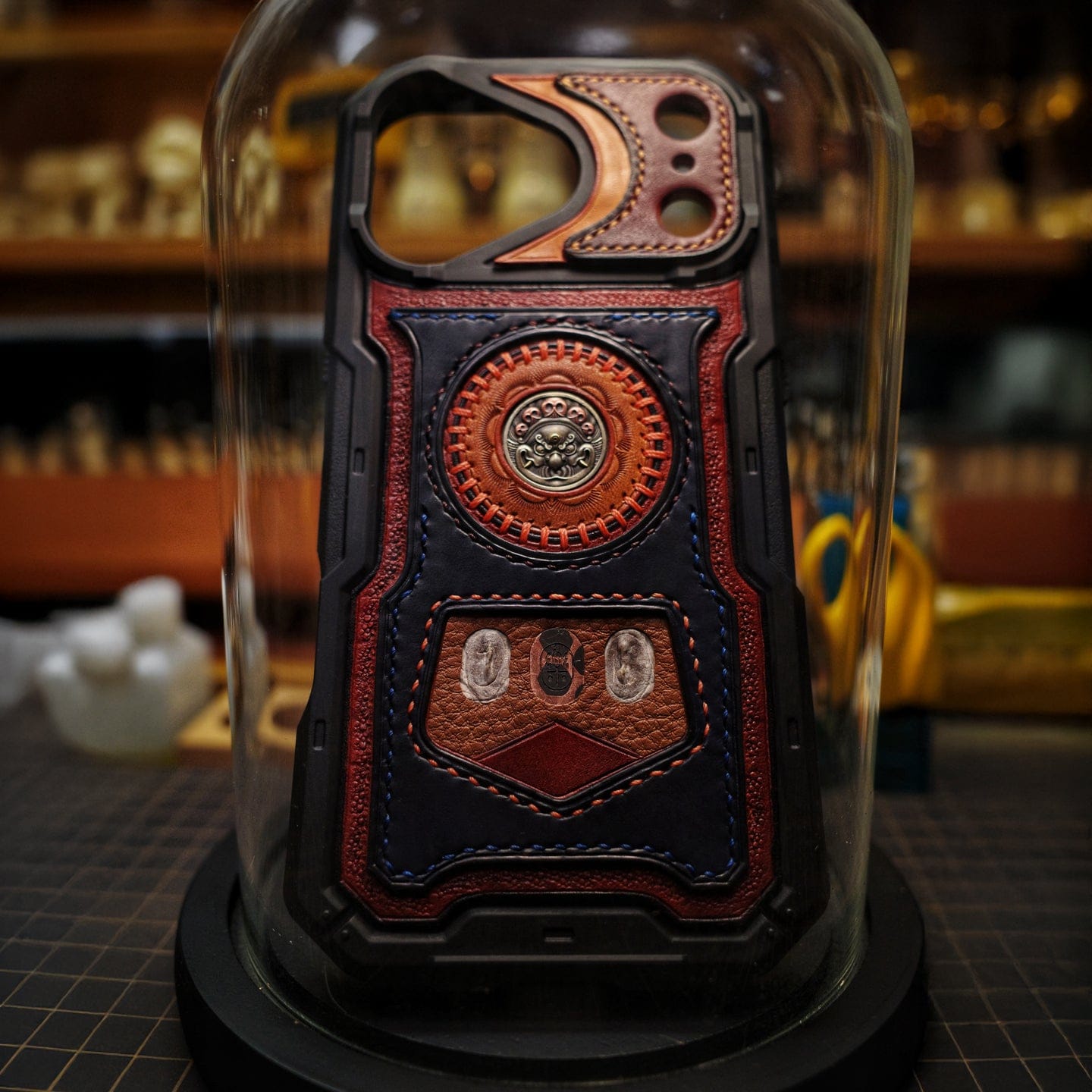 YOLO STUDIO 只禁优惠代码 Fire Roc iPhone Case iPhone 17 Case (Ship in 30 days)