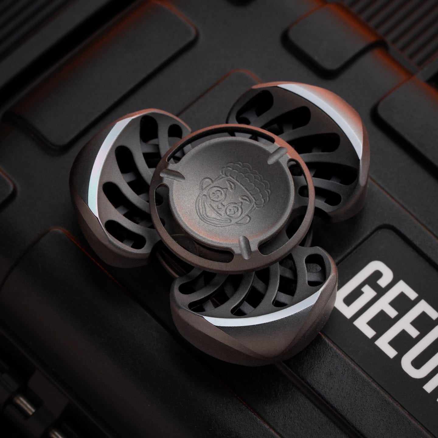 ZacLab 只禁优惠代码 Turbo Spinner Blackened Zirconium