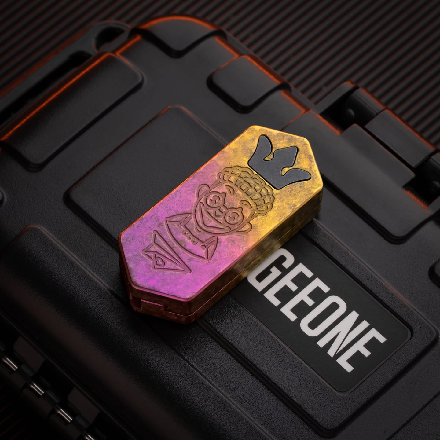 ZacLab Fidget Slider Plane Crystal Titanium-gold pink (mini version)