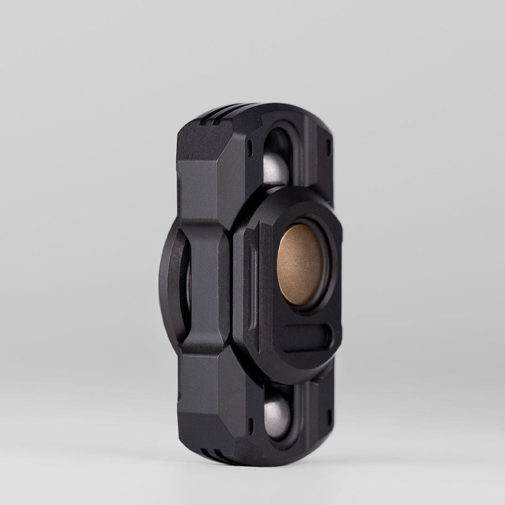 WanWu, MARCH, Fidget Spinner