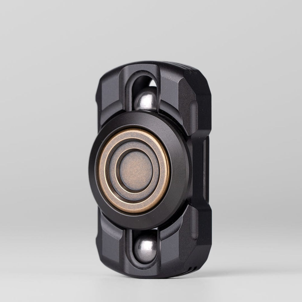 WanWu, MARCH, Fidget Spinner